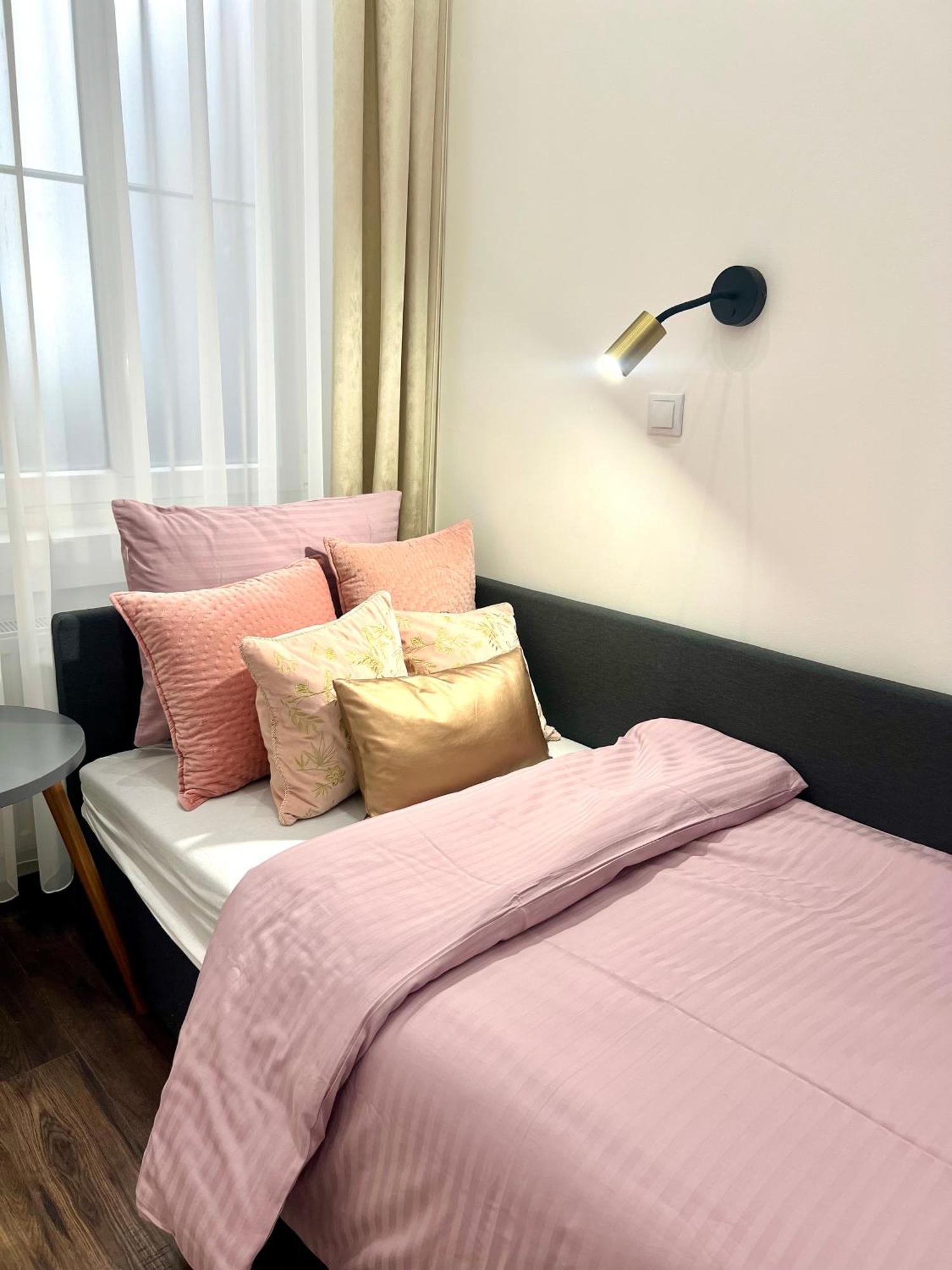 Elizabeth Apartment Deluxe Budapest Esterno foto